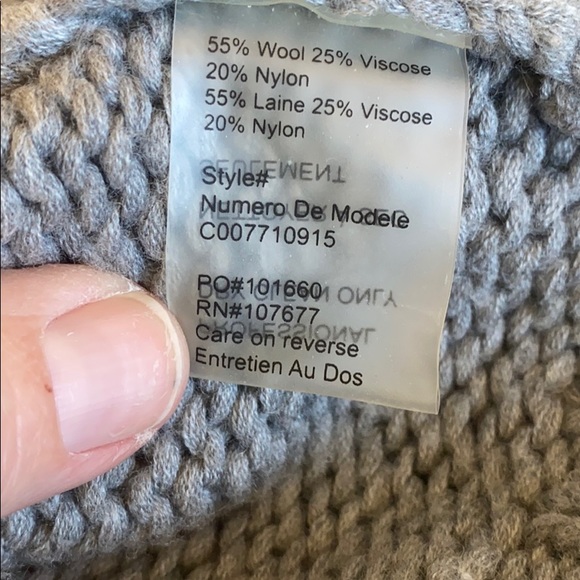 Alice + Olivia Grey CableKnit Cocoon cardigan sz L - Picture 9 of 12
